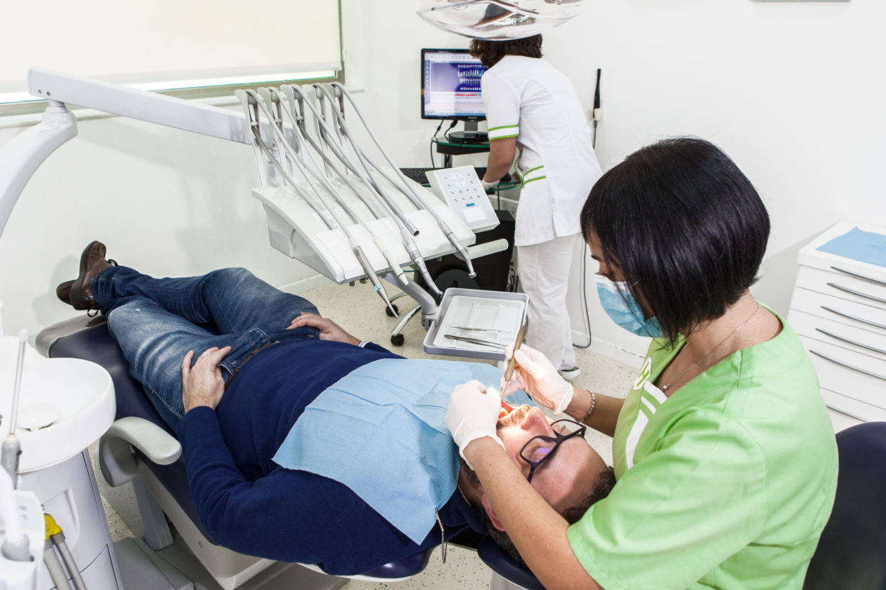 Odontología general: sensibilidades, odontopediatría, burxismo